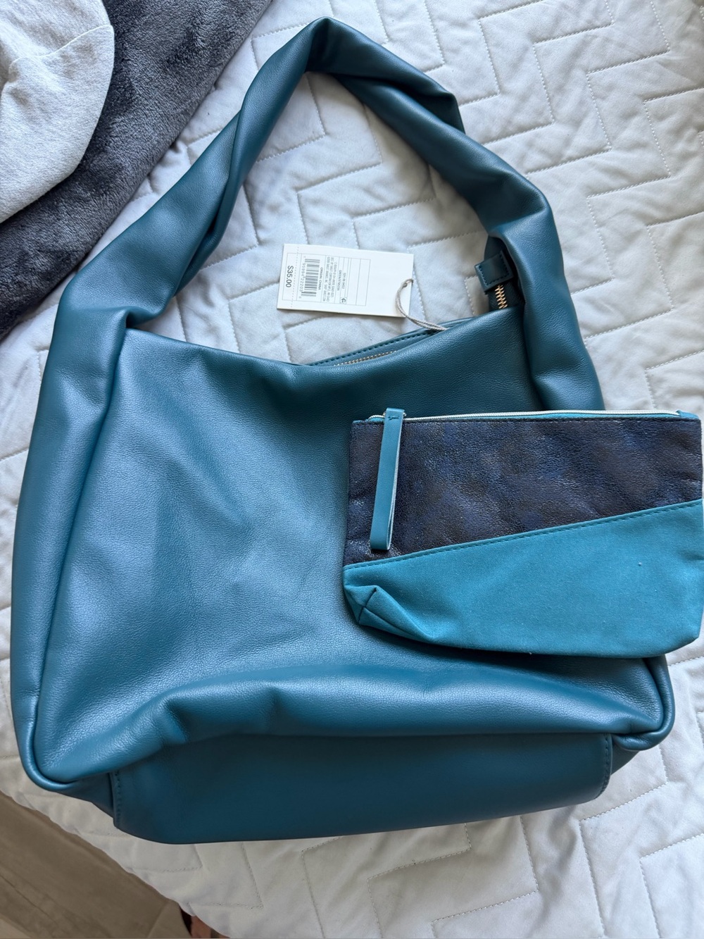 NWT soft Teal Women’s Hobo Bag with Matching zipper Pouch